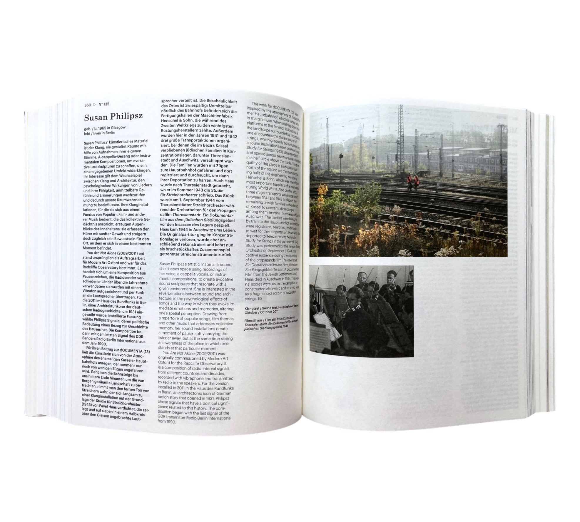 dOCUMENTA (13): Das Begleitbuch/The Guidebook